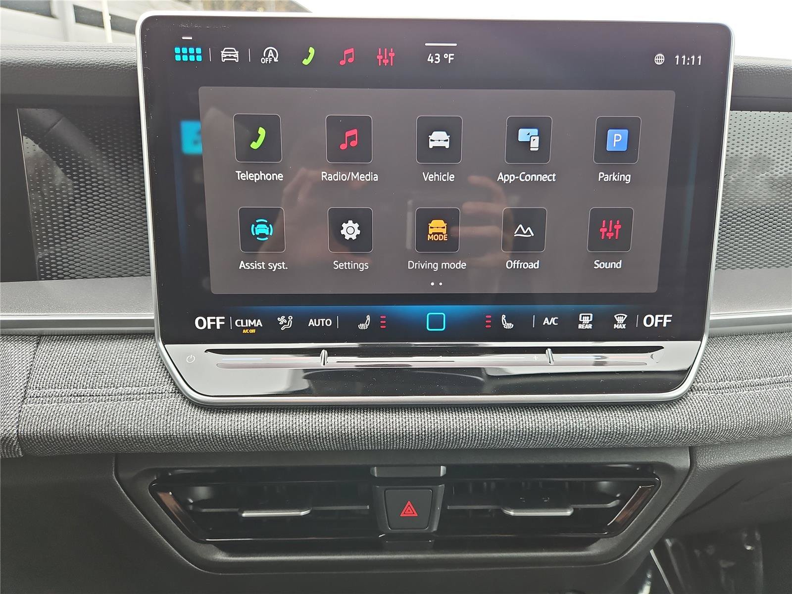 New 2026 Volkswagen Tiguan S AWD/4WD image 18