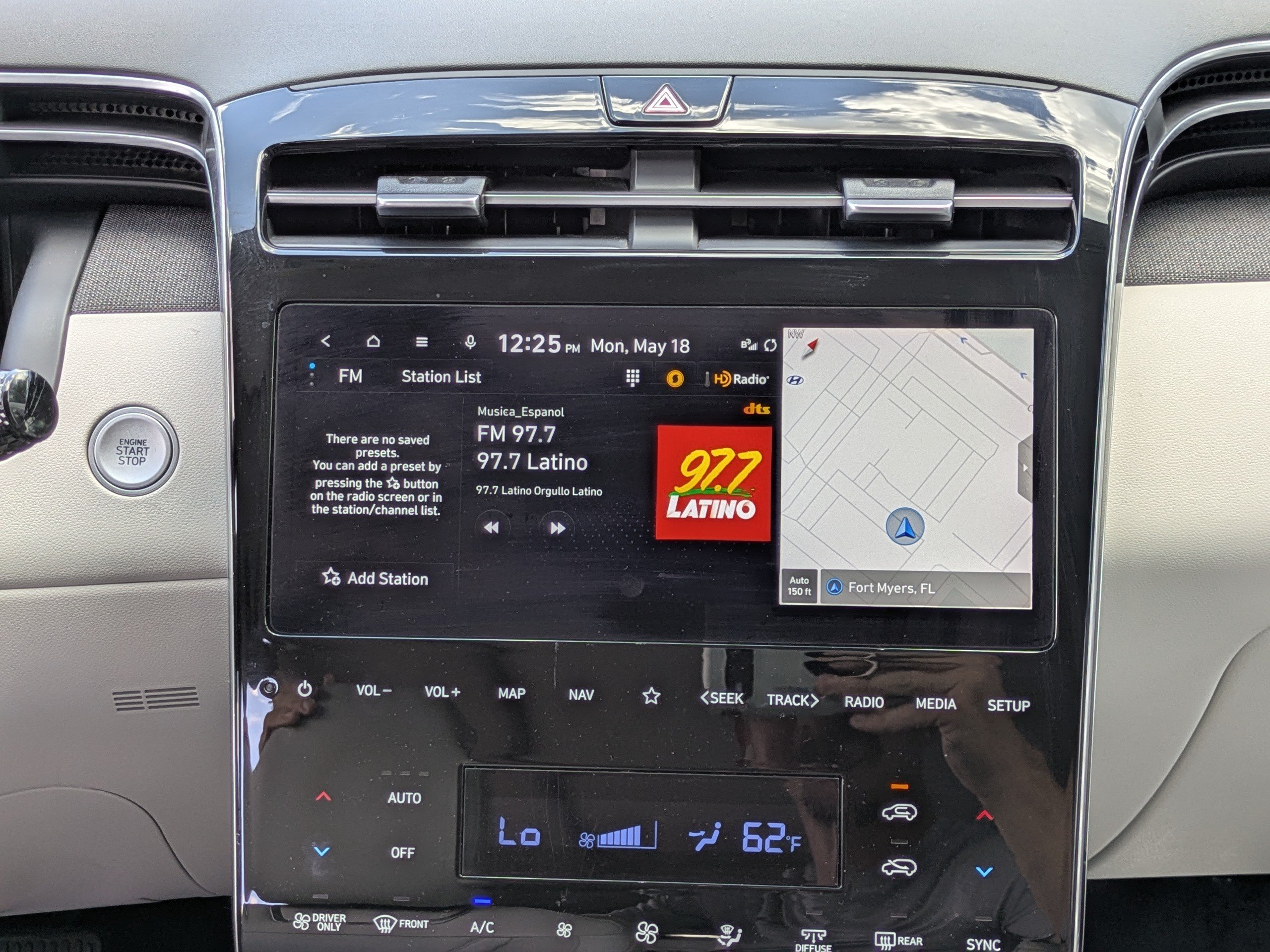 Used 2024 Hyundai Tucson Limited AWD/4WD image 17