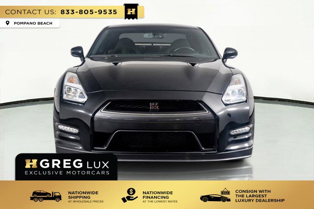 Used 2015 Nissan GT-R Premium image 20