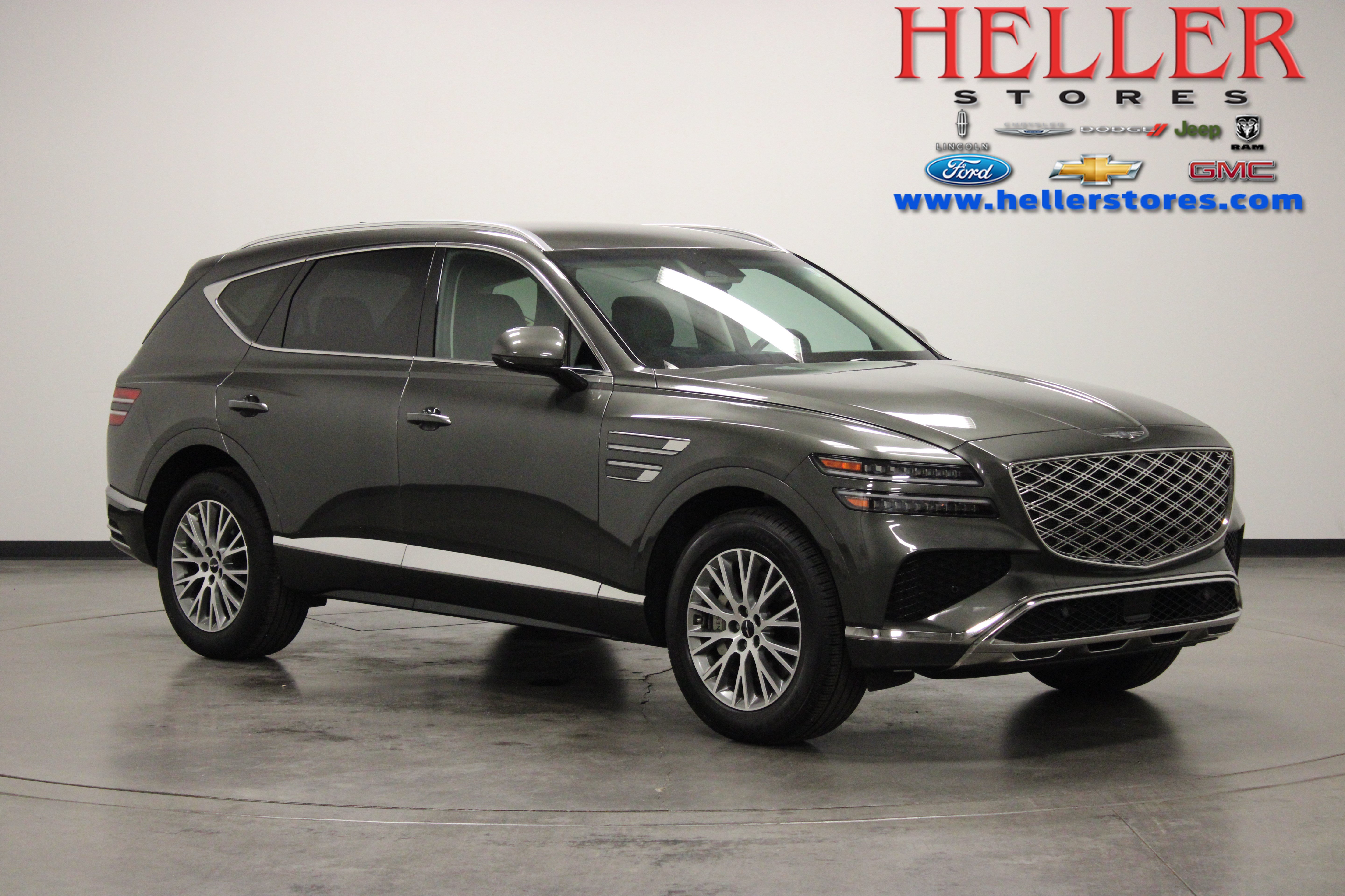 Used 2025 Genesis GV80 2.5T Standard AWD/4WD image 1