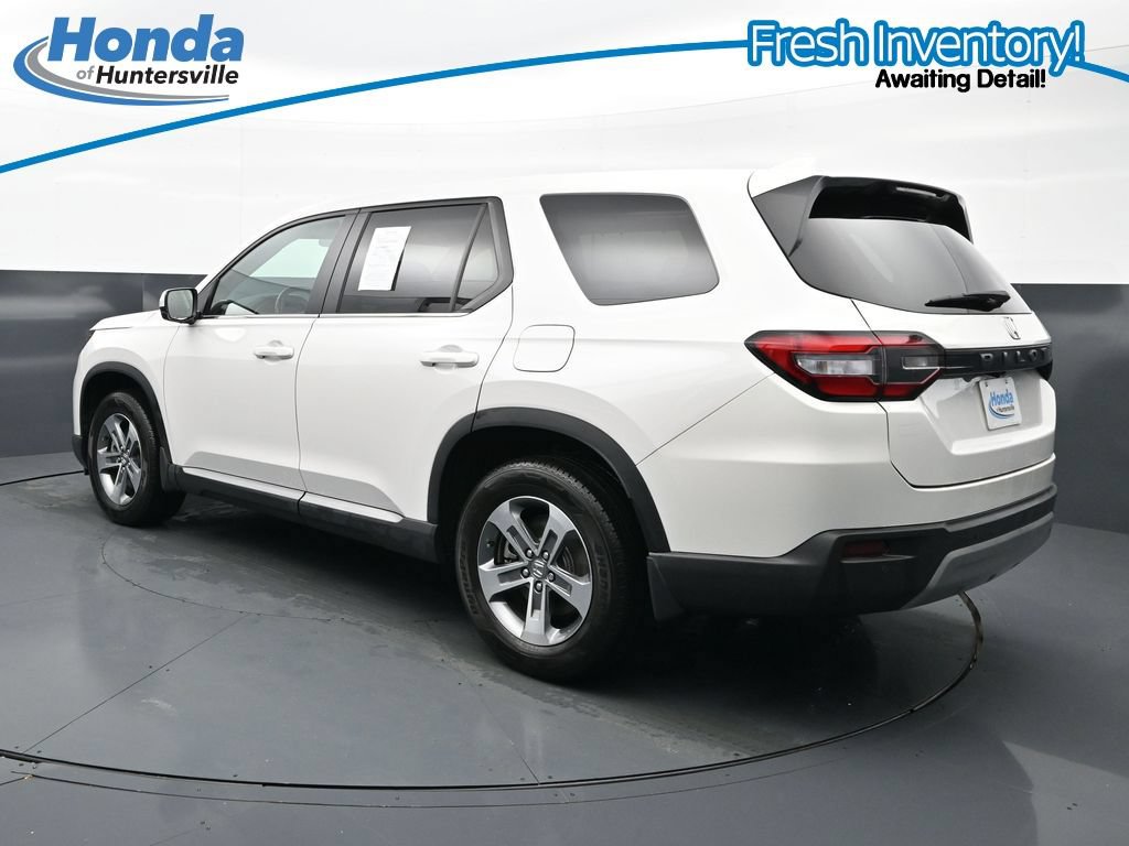 Used 2025 Honda Pilot EX-L image 7