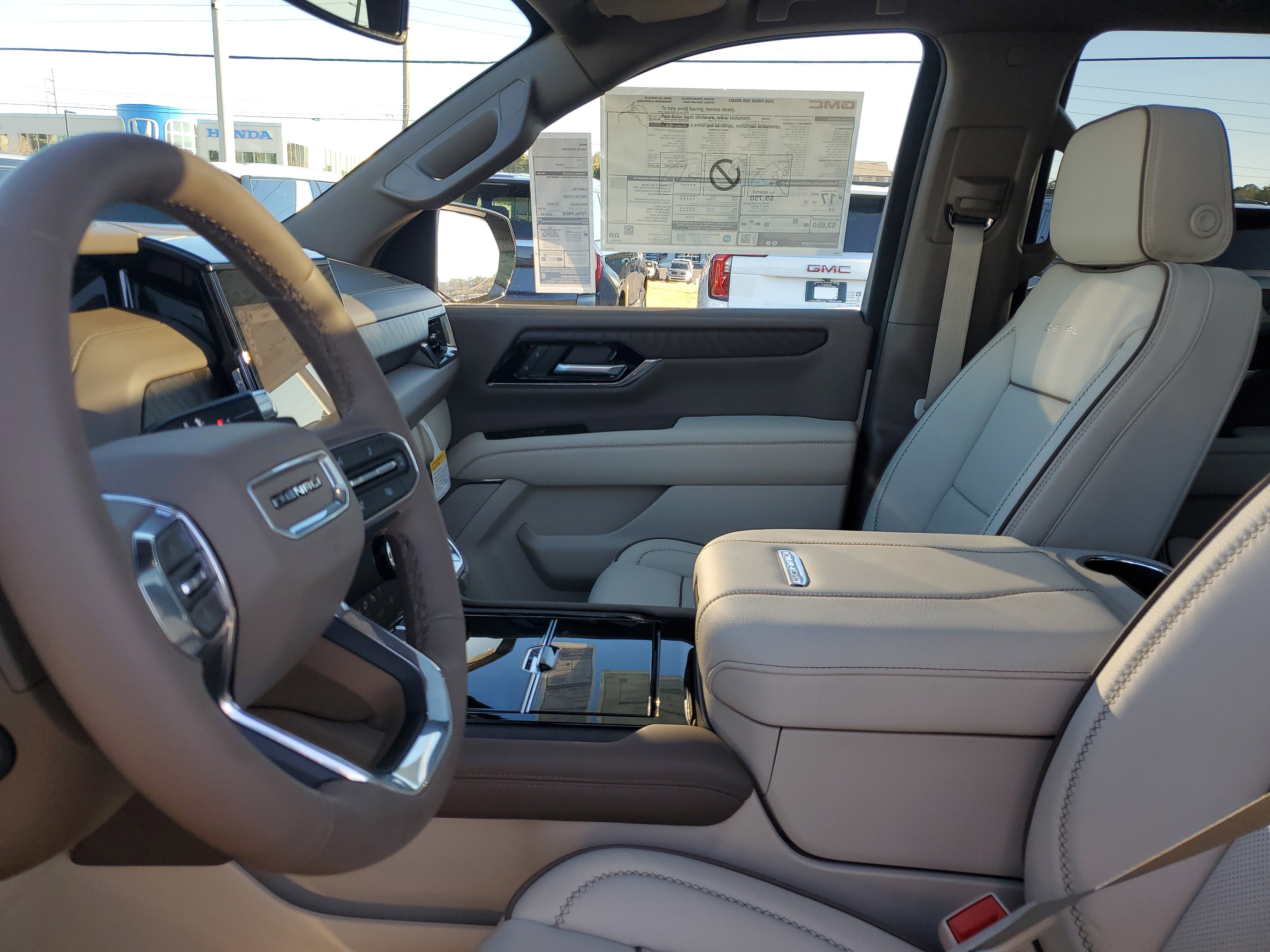 New 2026 GMC Yukon Denali w/ Sun & Power Step Package image 17