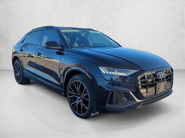 Used 2020 Audi Q8 Prestige w/ Prestige Package image 3