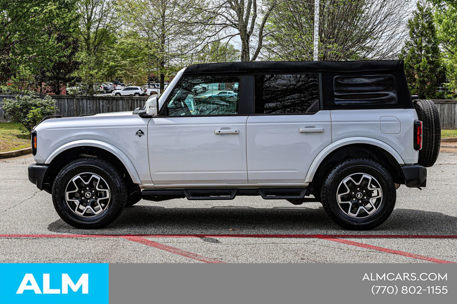 Used 2023 Ford Bronco Outer Banks image 10