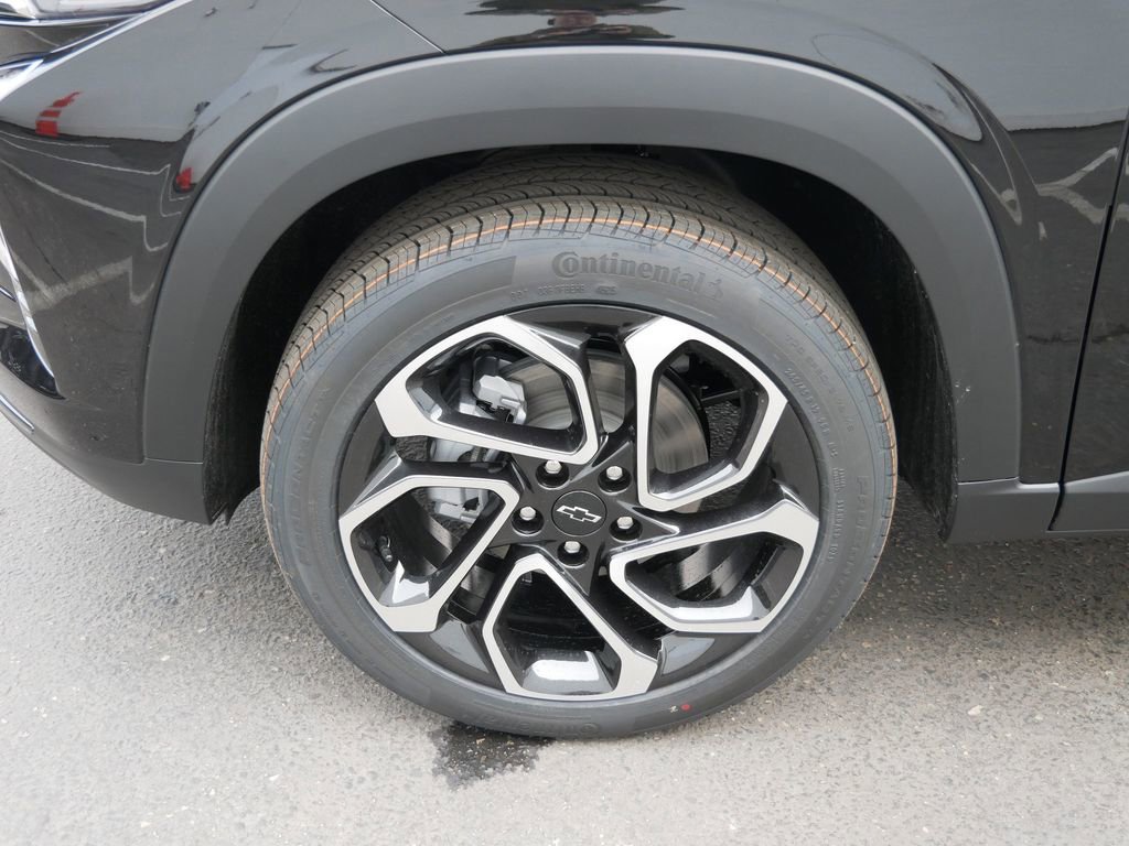 New 2026 Chevrolet Trax RS w/ Driver Confidence Package image 13