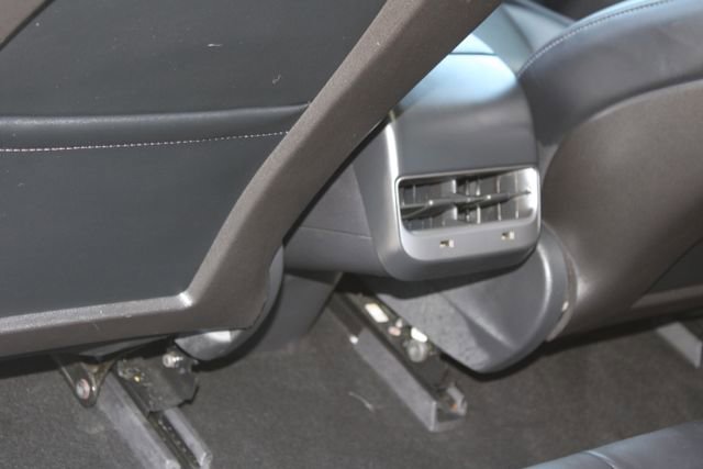 Used 2018 Tesla Model 3 Long Range RWD image 28