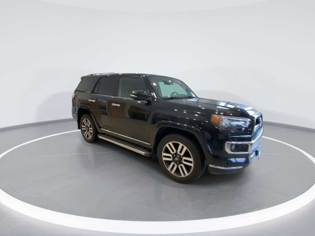 Used 2017 Toyota 4Runner Limited AWD/4WD image 2