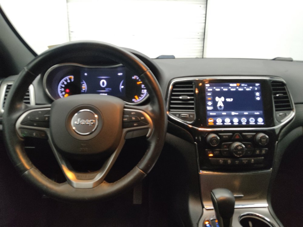 Used 2022 Jeep Grand Cherokee Laredo X image 22