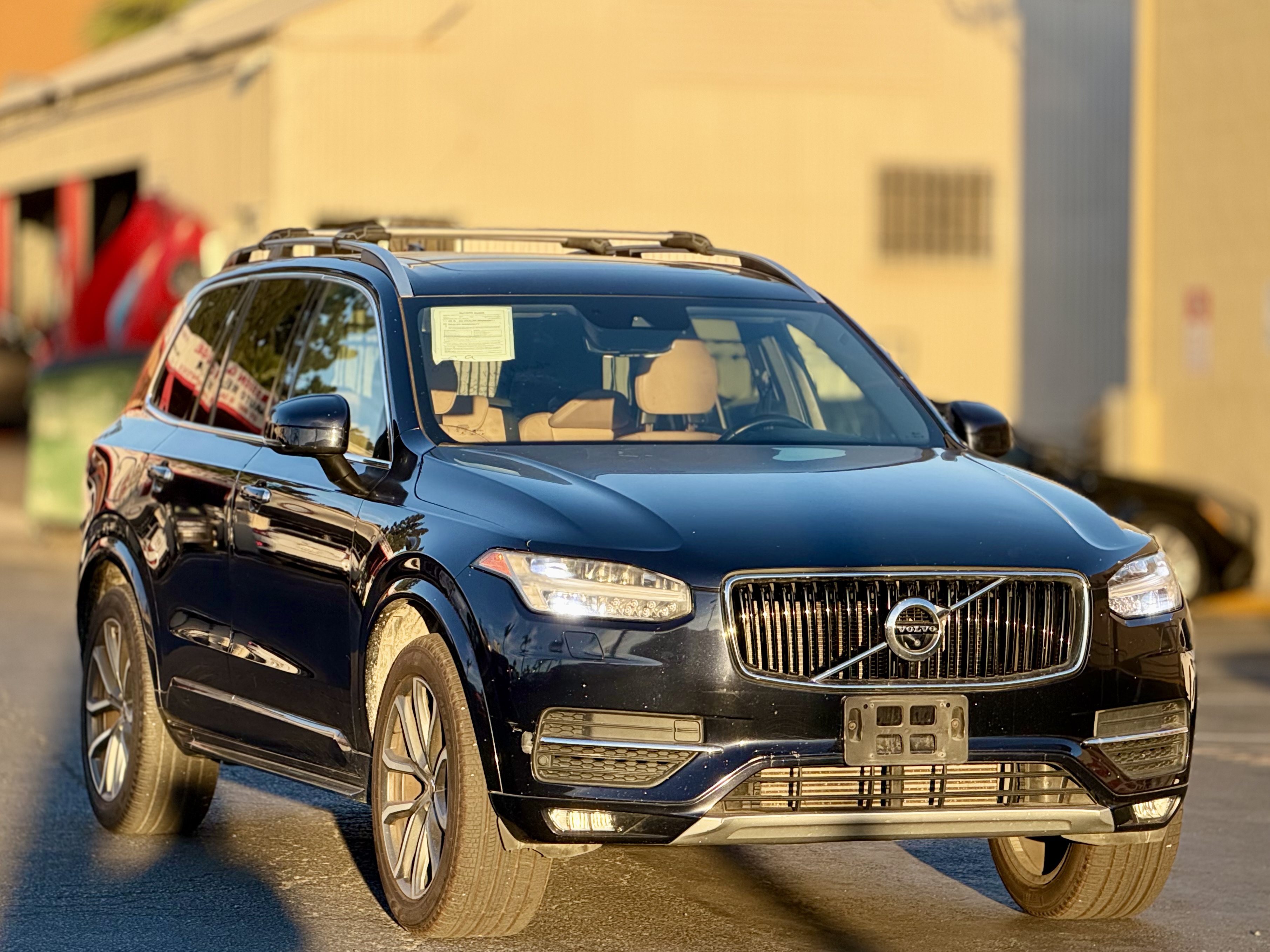 Used 2017 Volvo XC90 T6 Momentum w/ Vision Package AWD/4WD image 2