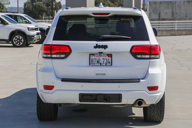 Used 2021 Jeep Grand Cherokee Laredo X RWD image 9