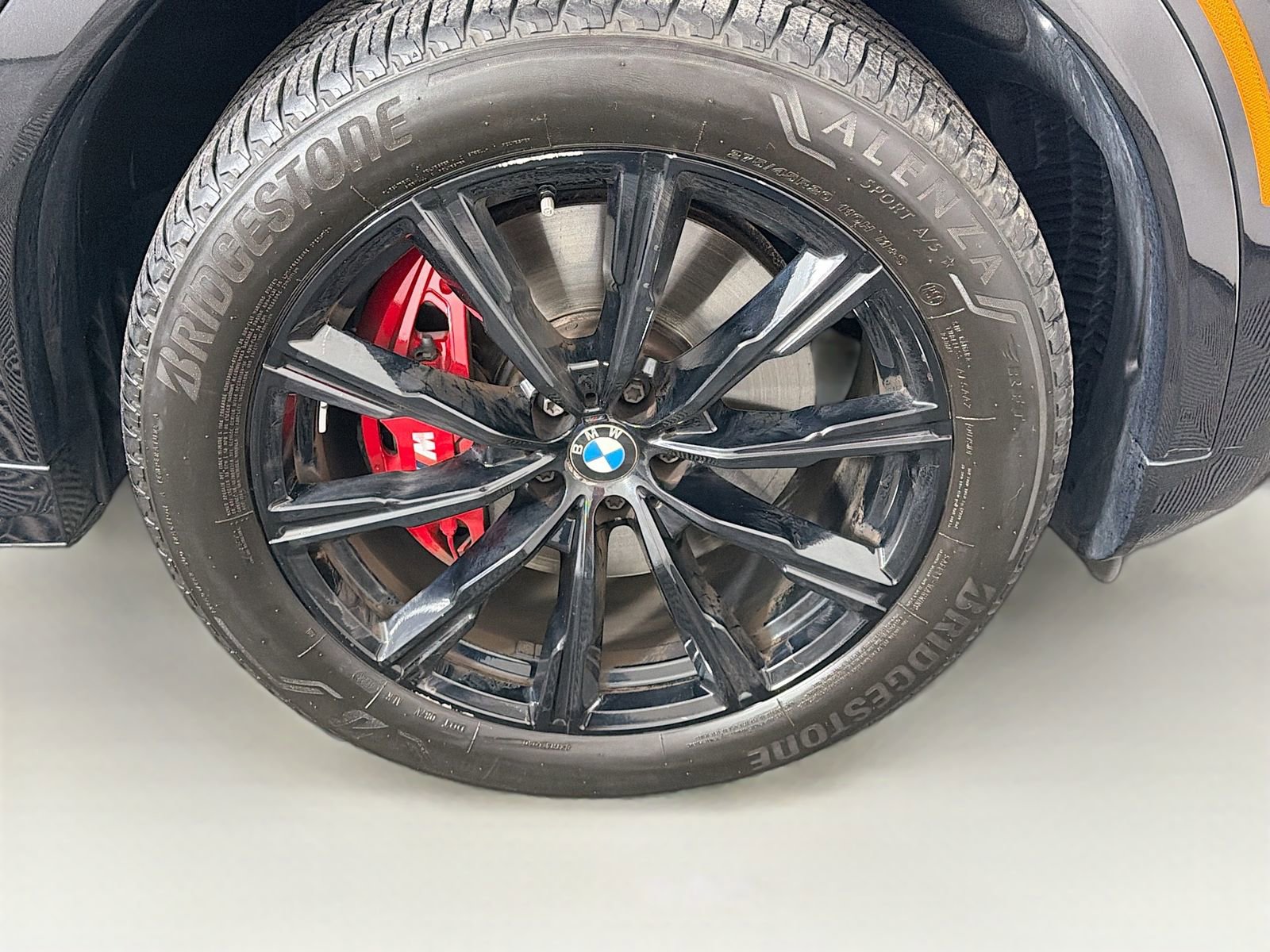 Used 2024 BMW X6 xDrive40i w/ Premium Package AWD/4WD image 35