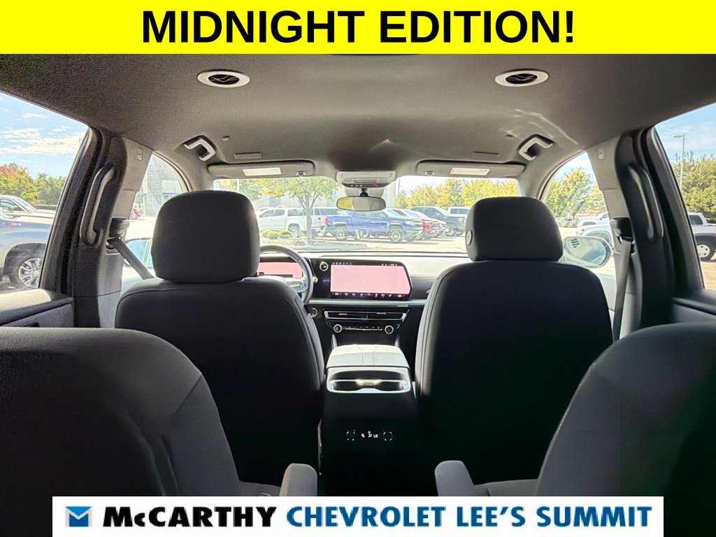 Used 2024 Chevrolet Traverse LT FWD image 36