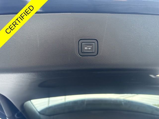 Used 2023 Chevrolet Traverse LT w/ LPO, Floor Liner Package AWD/4WD image 18