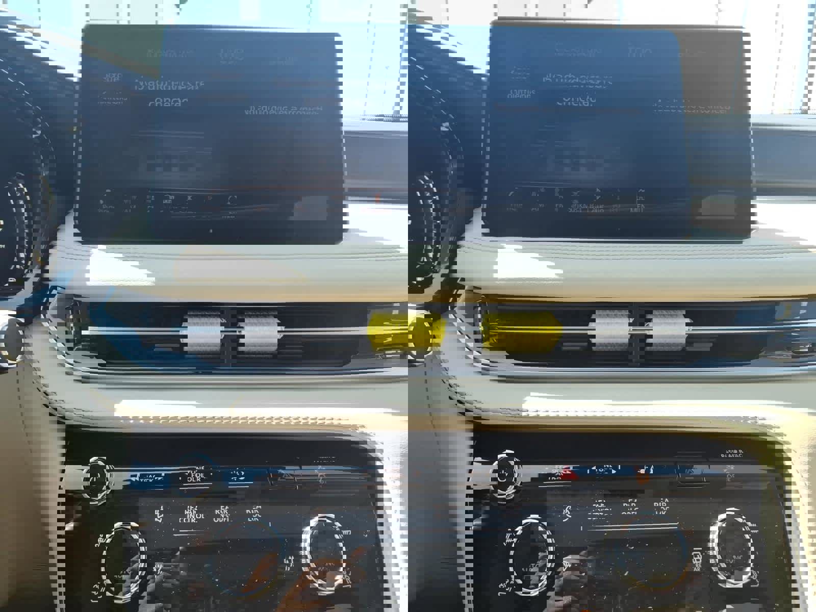 Certified 2023 INFINITI QX60 Sensory w/ Cargo Package AWD/4WD image 13