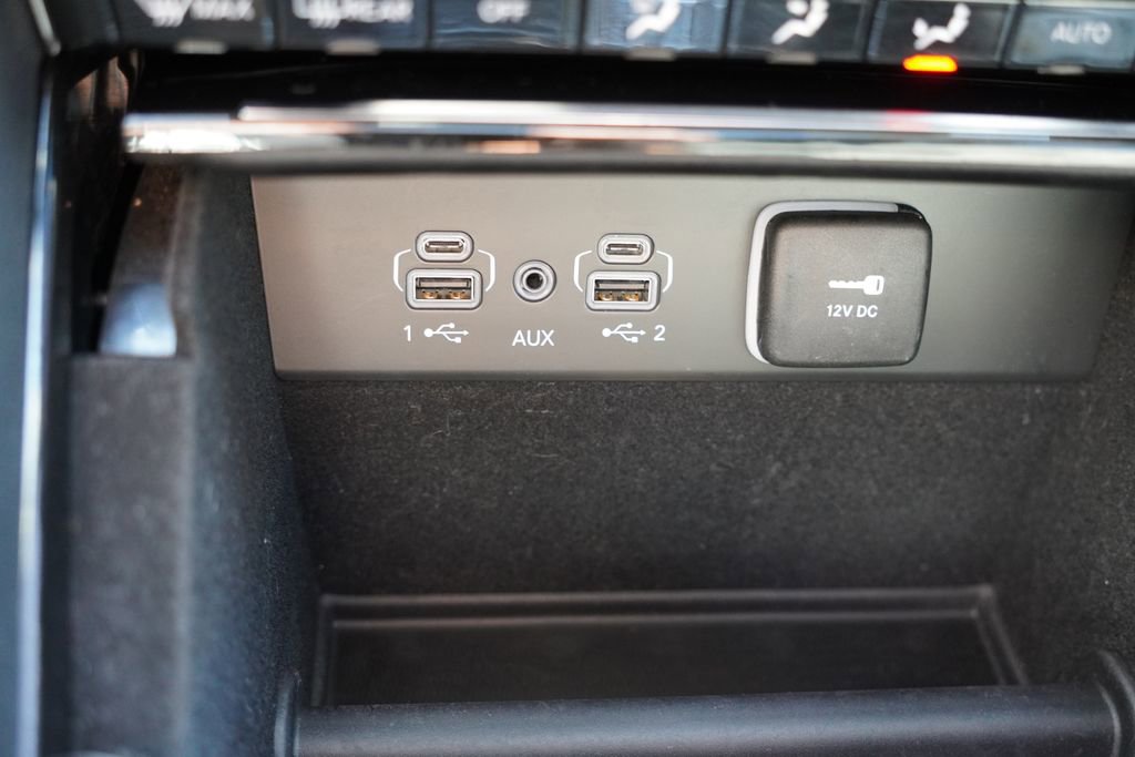 Certified 2021 Jeep Grand Cherokee L Limited image 32