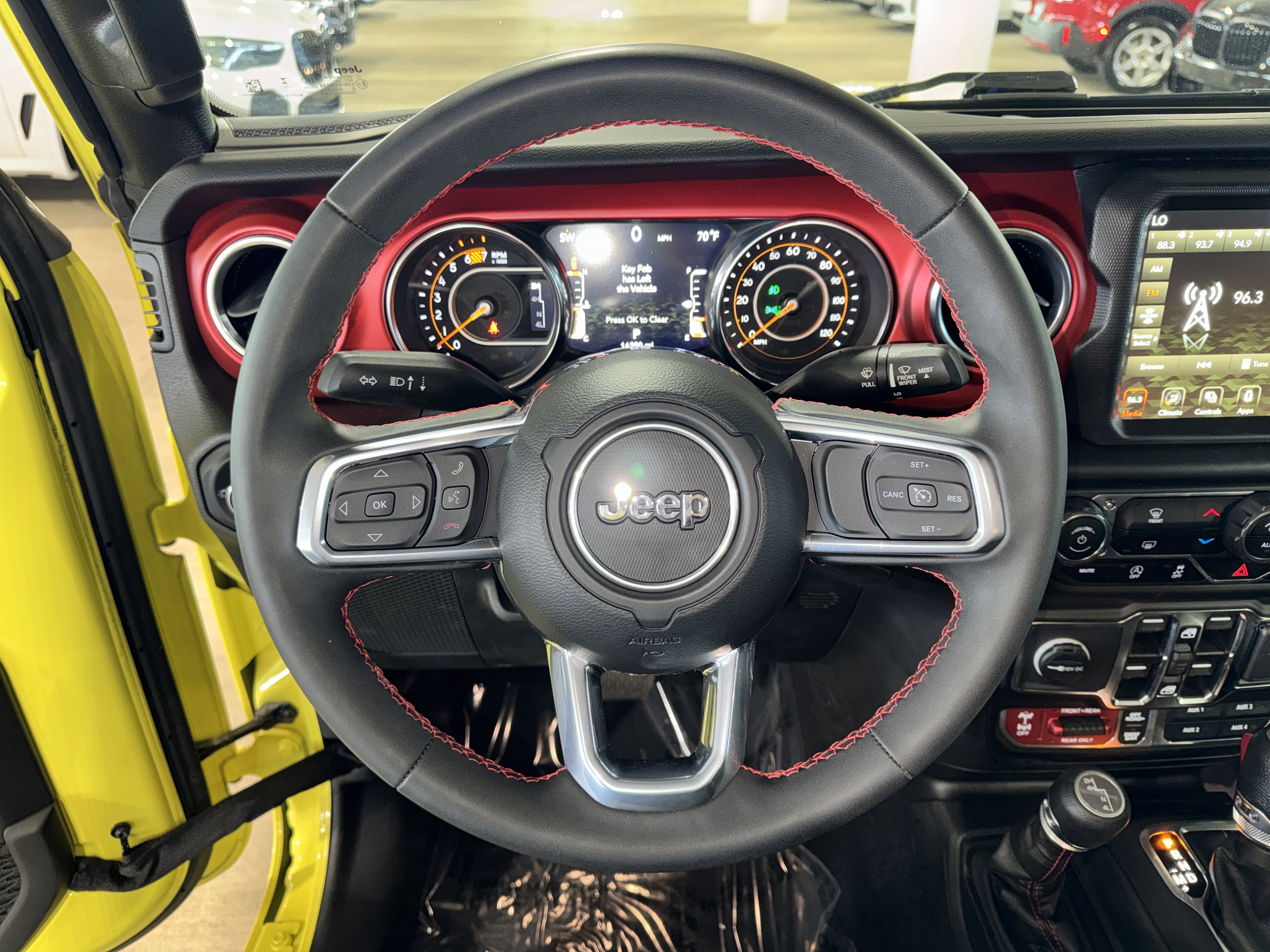 Used 2023 Jeep Wrangler Unlimited Rubicon AWD/4WD image 21