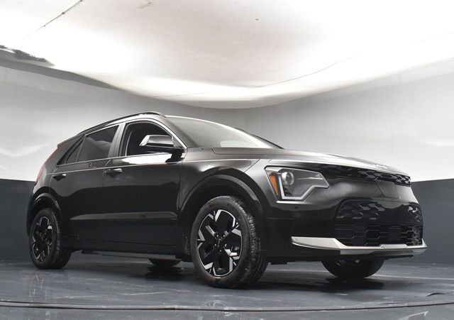 Certified 2025 Kia Niro Wind image 28