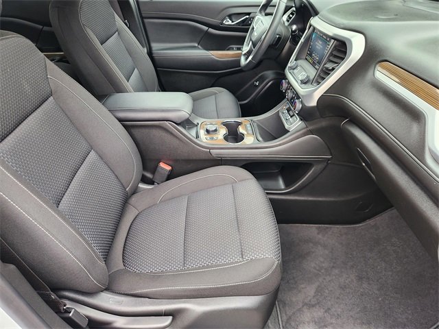 Used 2023 GMC Acadia SLE w/ Driver Convenience Package image 14