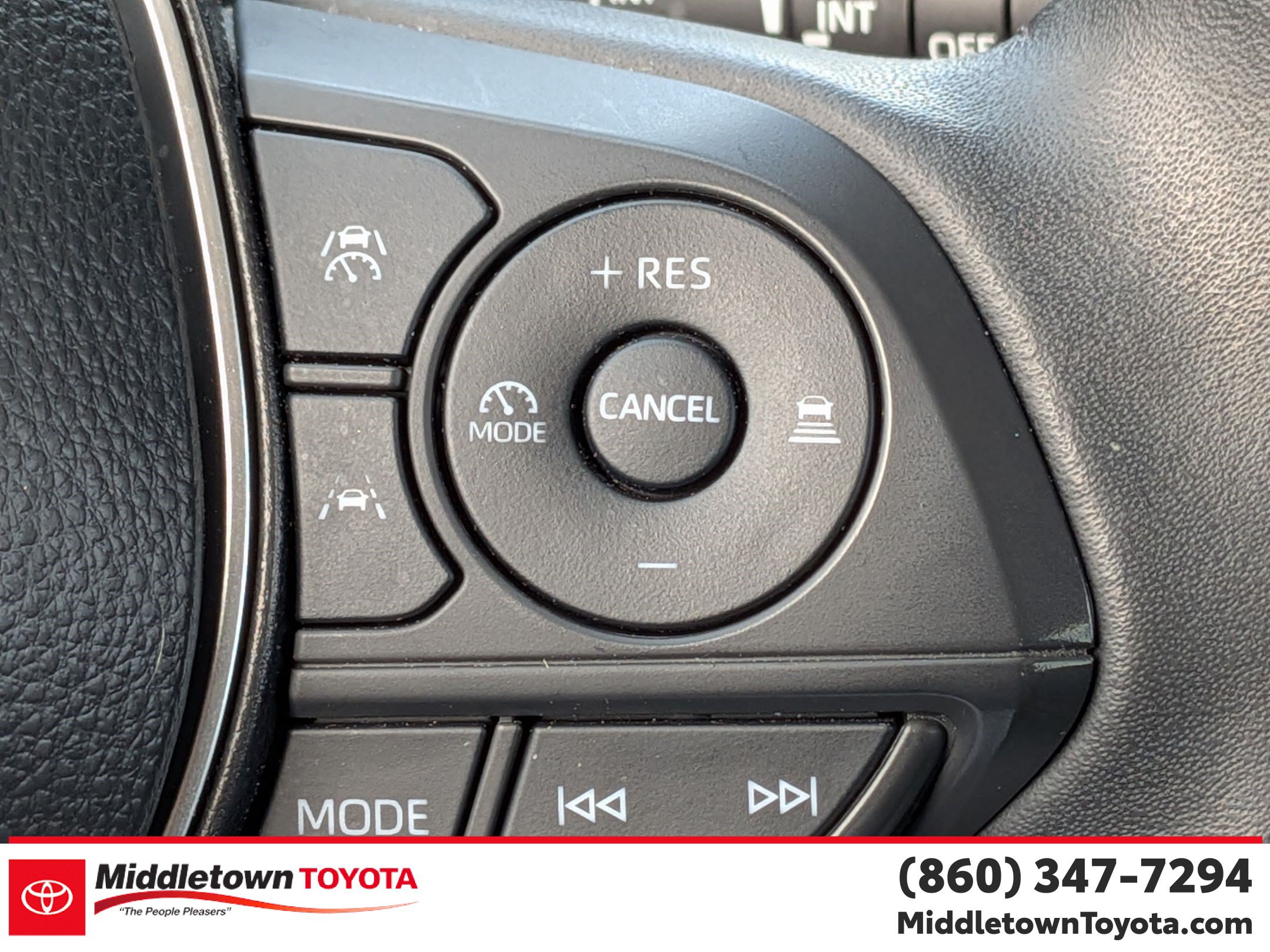 Certified 2025 Toyota Corolla Cross XLE AWD/4WD image 20