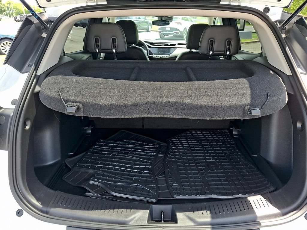 Certified 2023 Buick Encore GX Select w/ Safety Package II AWD/4WD image 28