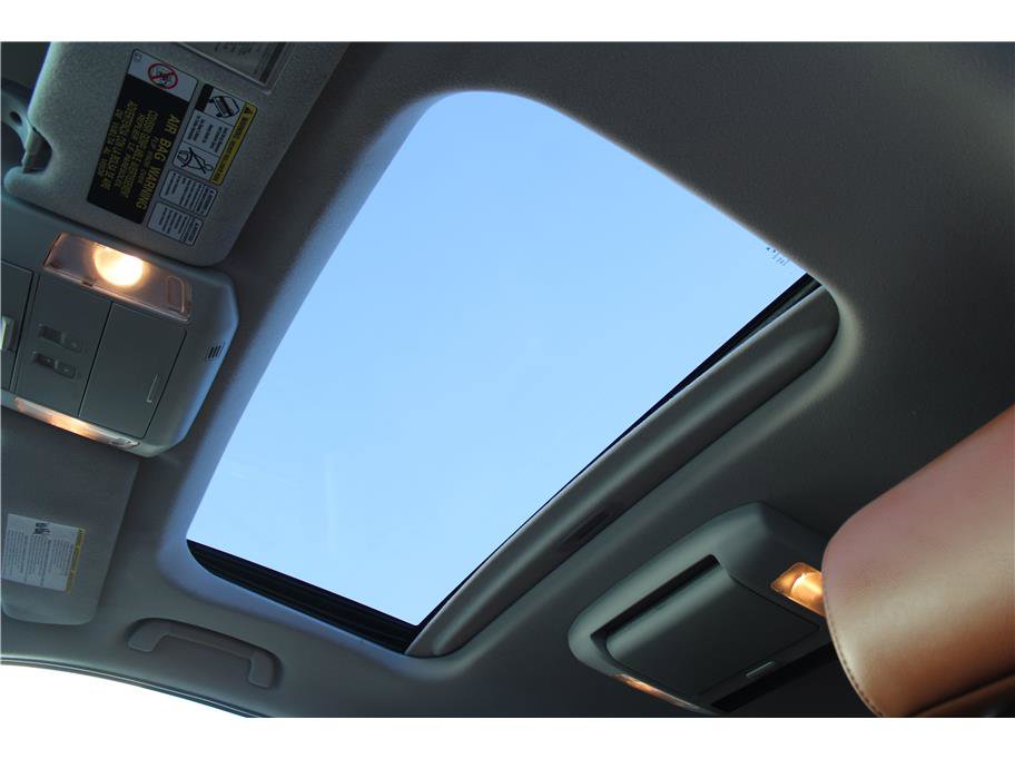 Used 2012 Toyota Sequoia Platinum image 36