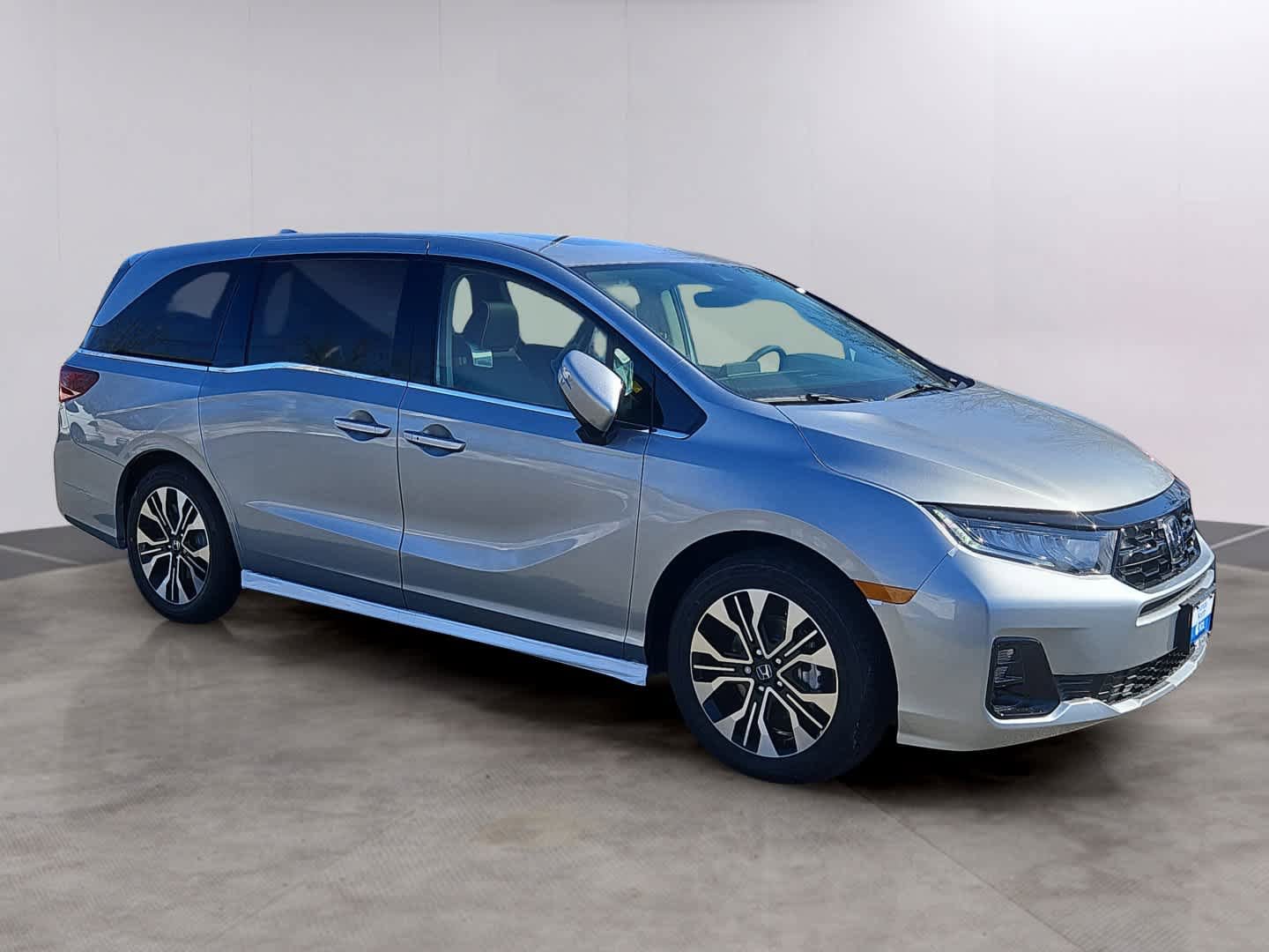 New 2026 Honda Odyssey Elite image 2