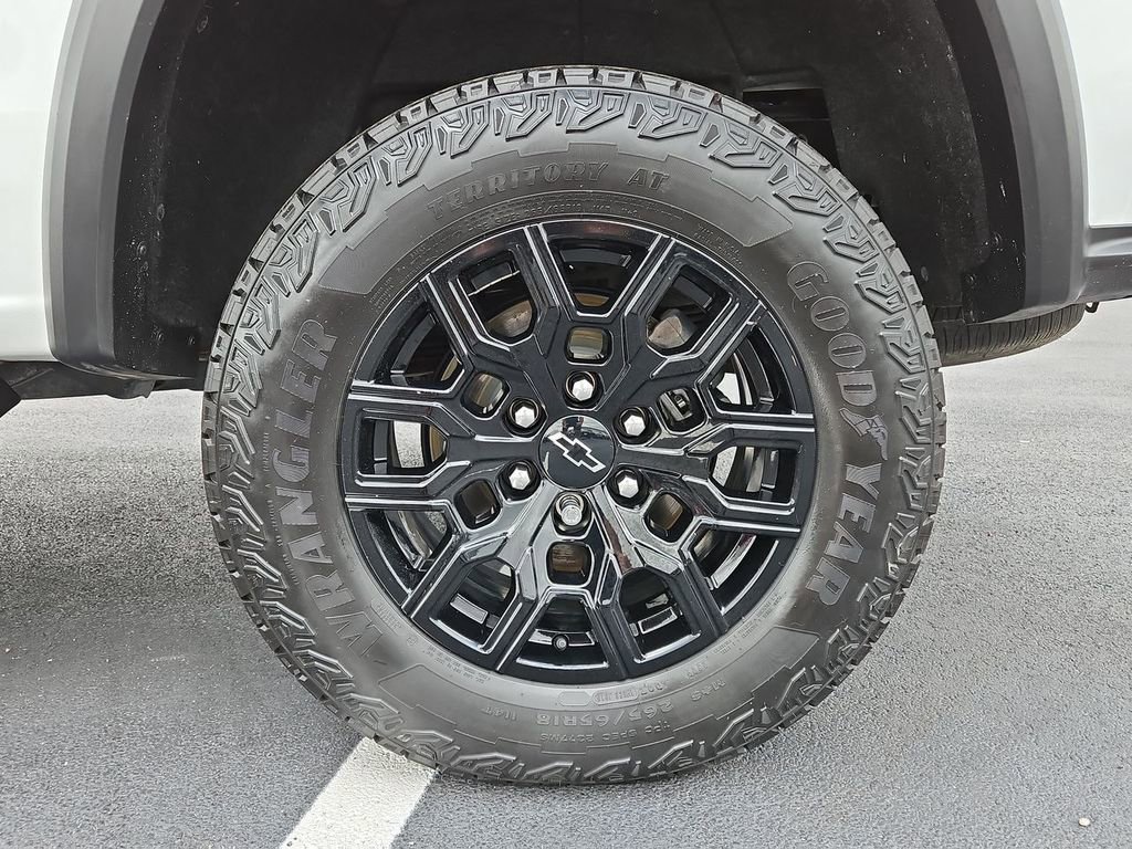 Certified 2023 Chevrolet Colorado Trail Boss AWD/4WD image 32