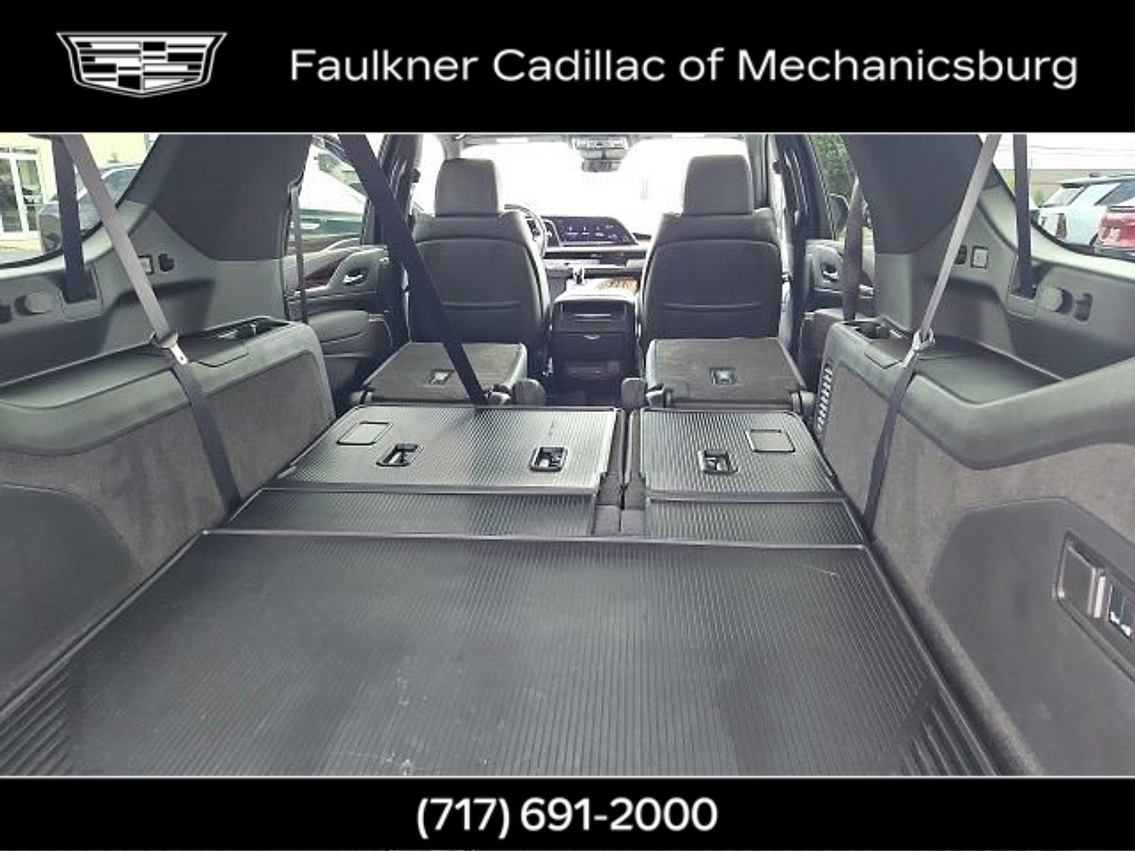 Used 2024 Cadillac Escalade ESV Premium Luxury w/ Performance Package AWD/4WD image 34