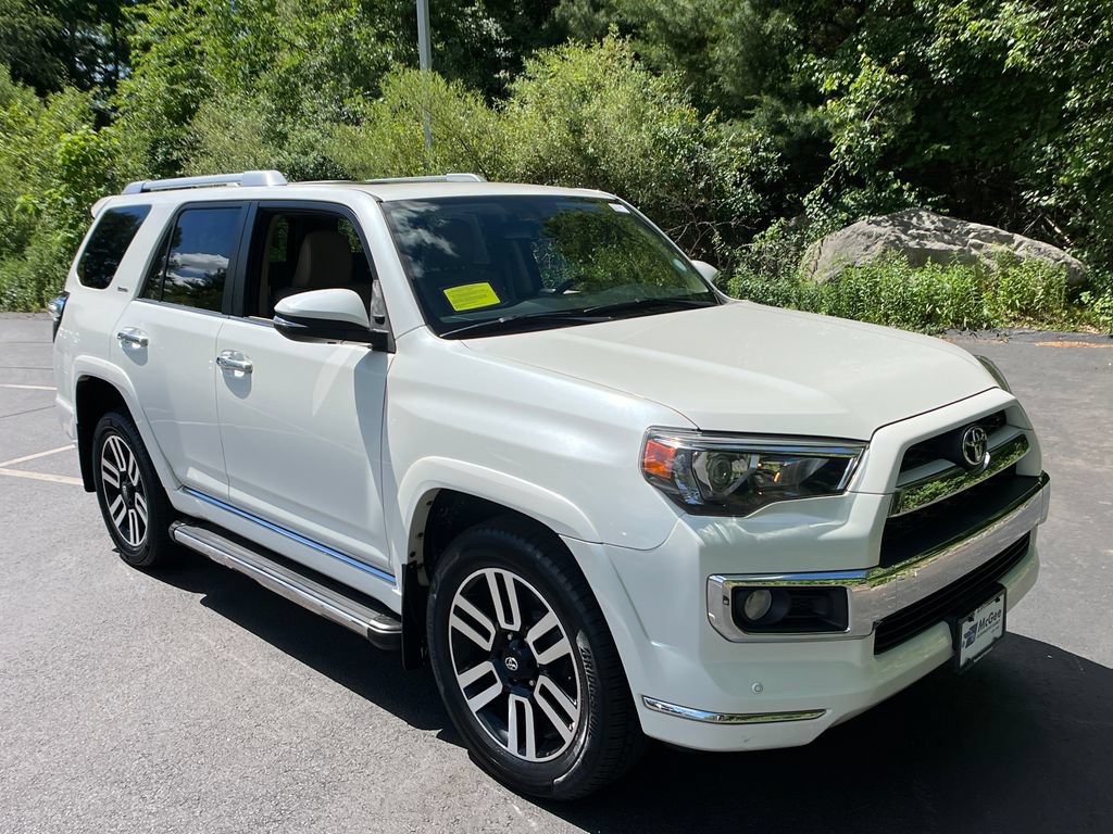 Used 2017 Toyota 4Runner Limited AWD/4WD image 7