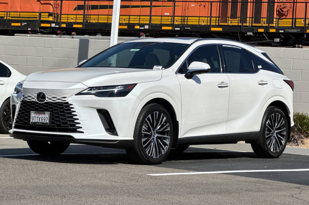 Used 2025 Lexus RX 350 Premium Plus w/ Accessory Package (Z1) FWD image 10
