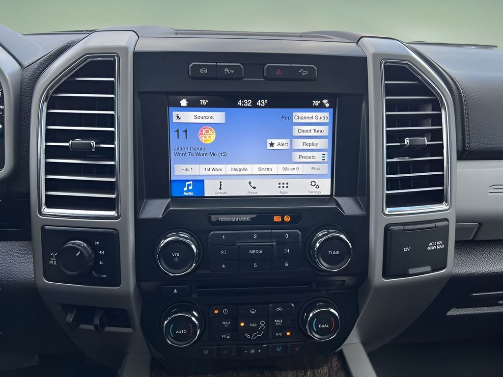 Used 2017 Ford F350 Lariat w/ Chrome Package image 13