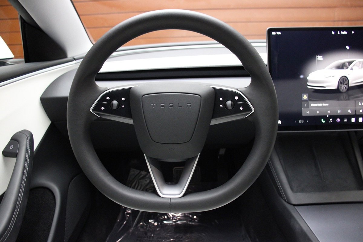 Used 2024 Tesla Model 3 Long Range RWD image 44