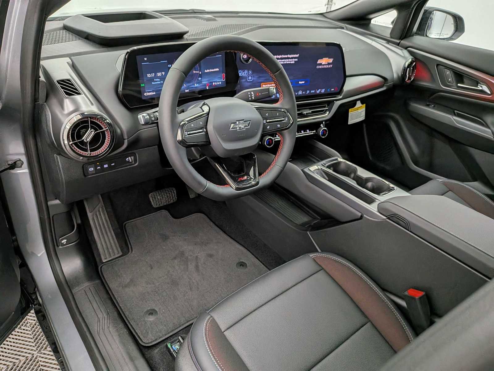 New 2026 Chevrolet Equinox EV RS image 2