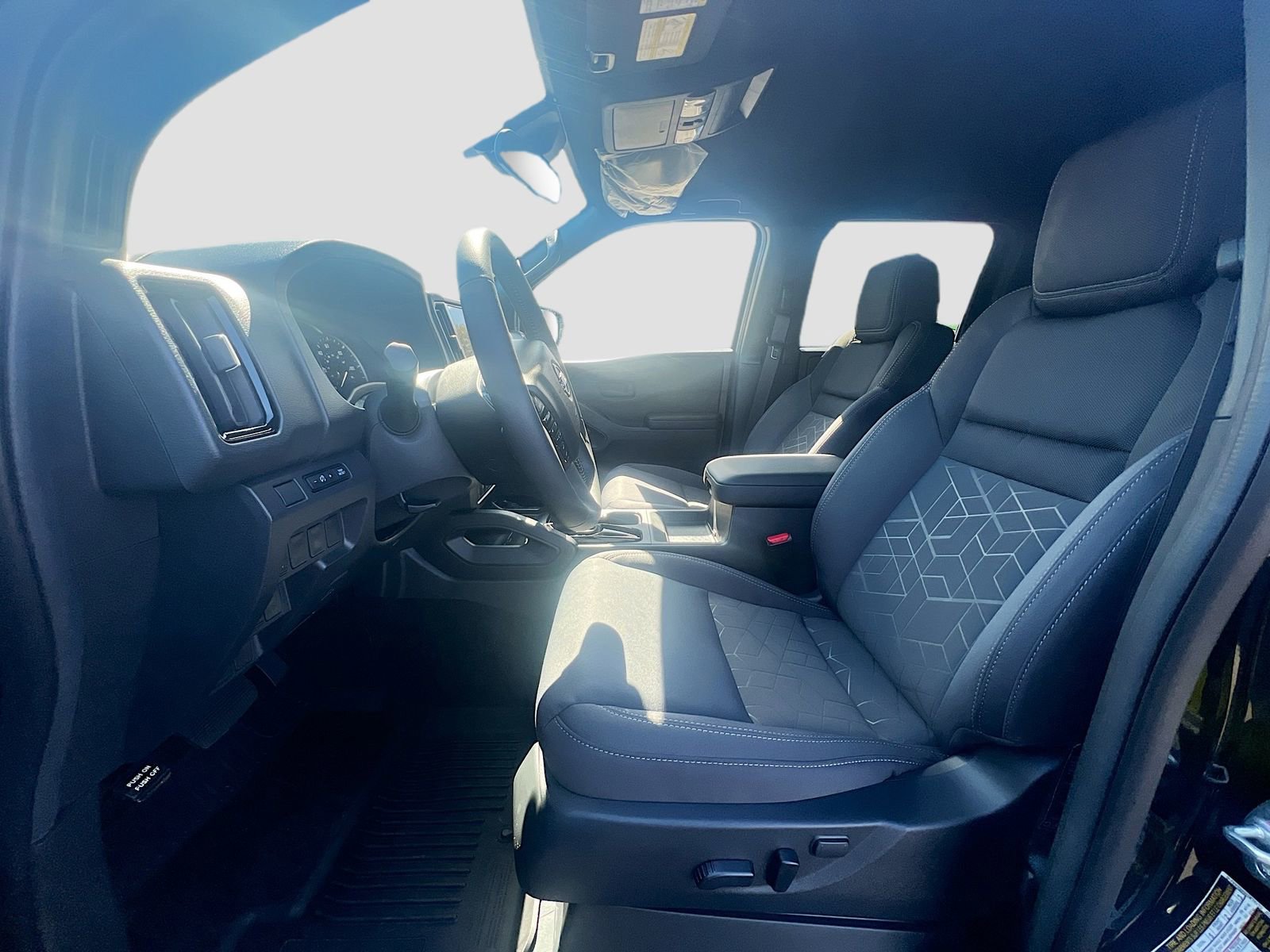 New 2026 Nissan Frontier SV image 21