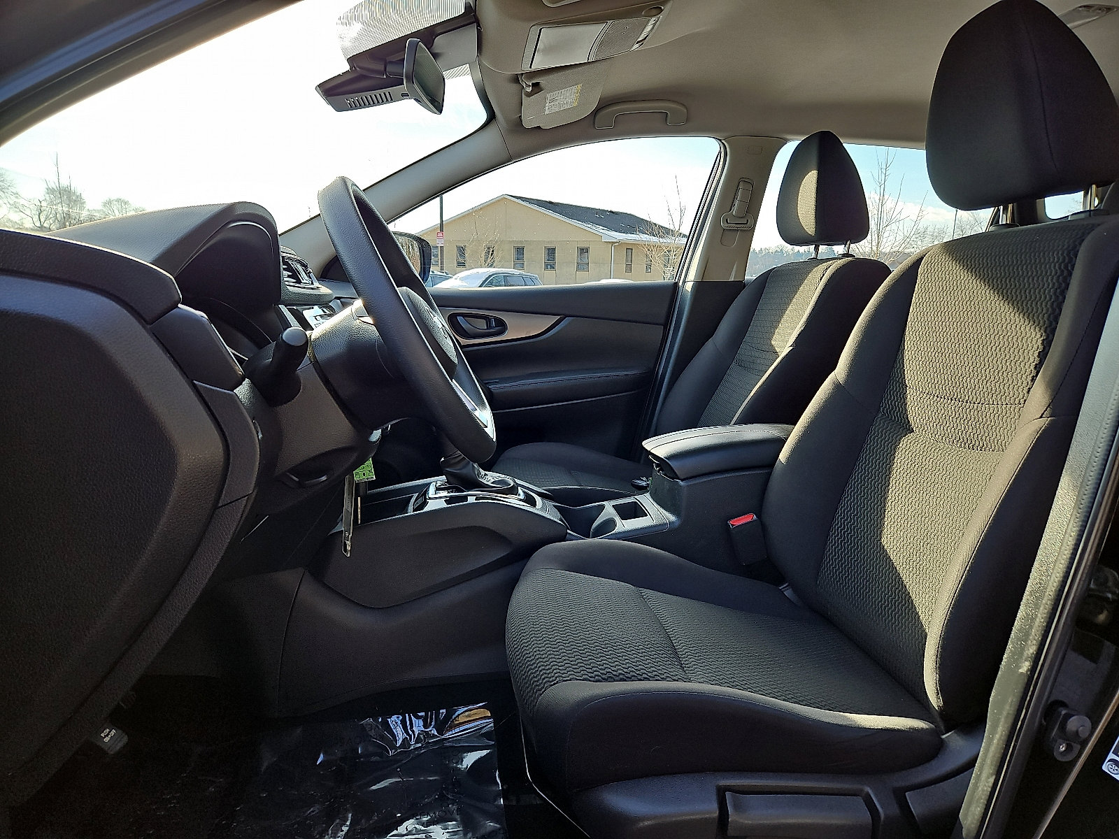 Certified 2022 Nissan Rogue Sport S image 13