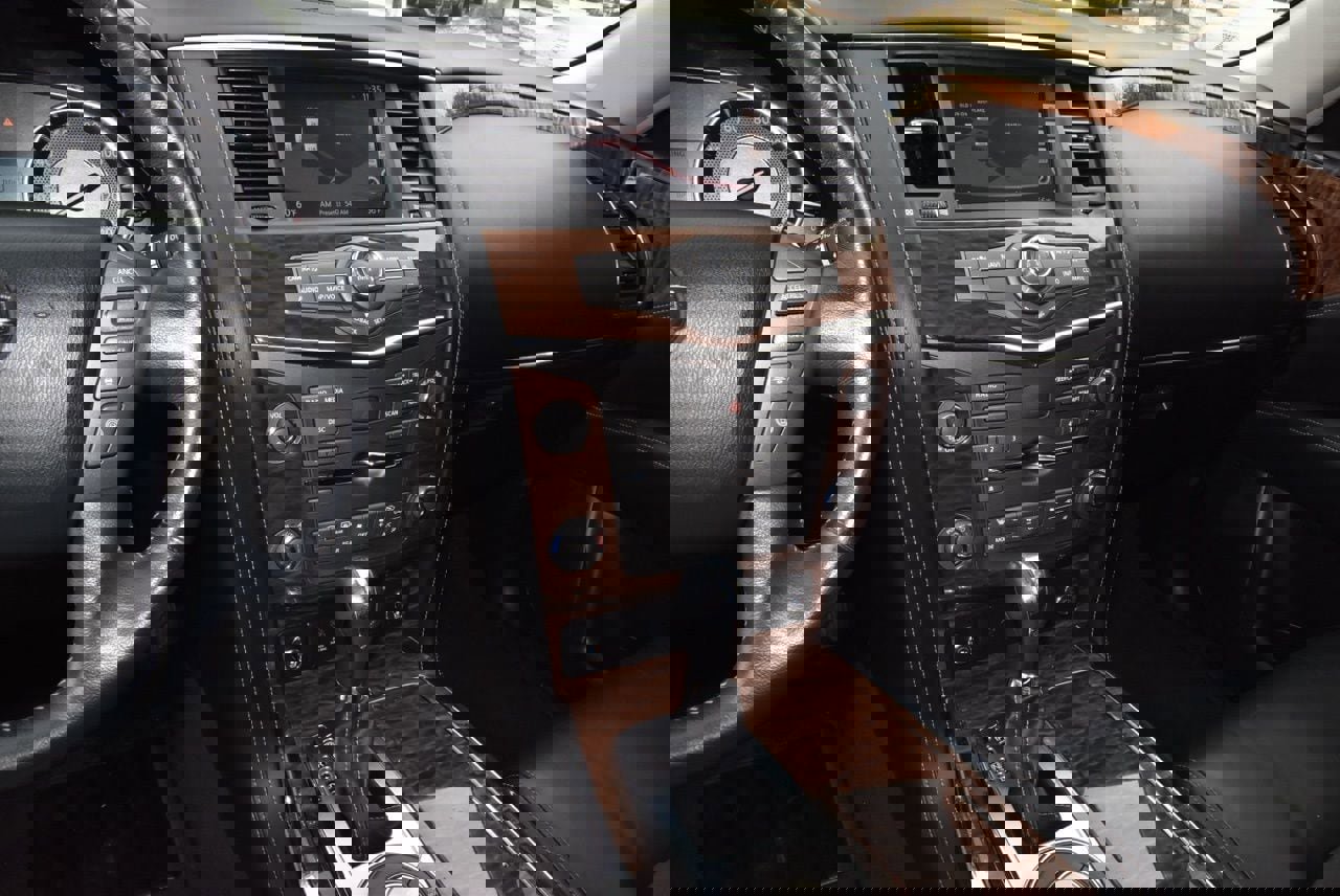 Used 2018 Nissan Armada Platinum w/ Captain Seat Package image 28