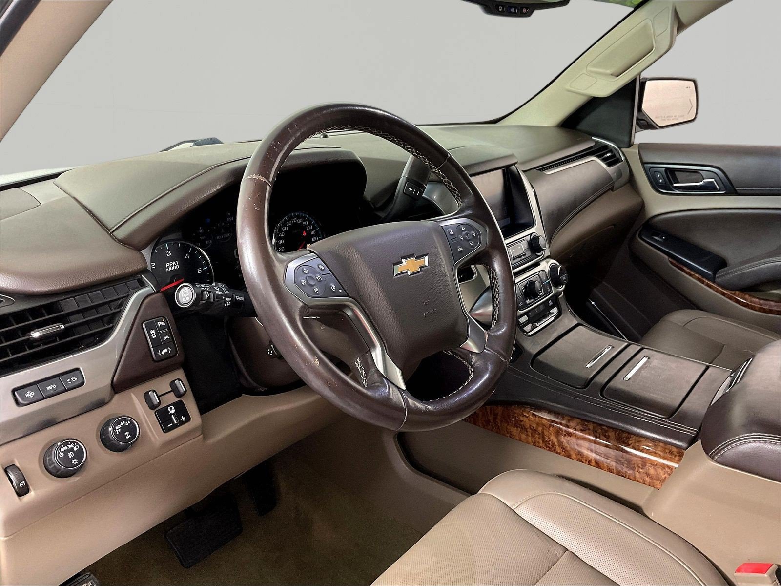 Used 2019 Chevrolet Tahoe Premier AWD/4WD image 17