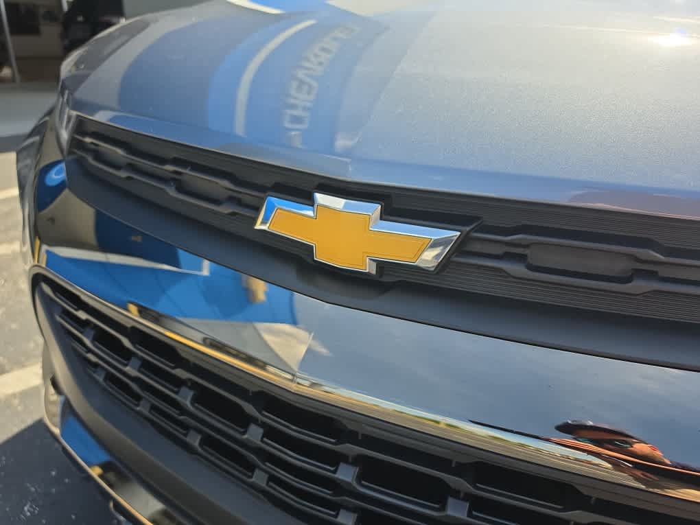 Used 2021 Chevrolet TrailBlazer ACTIV w/ Technology Package FWD image 9