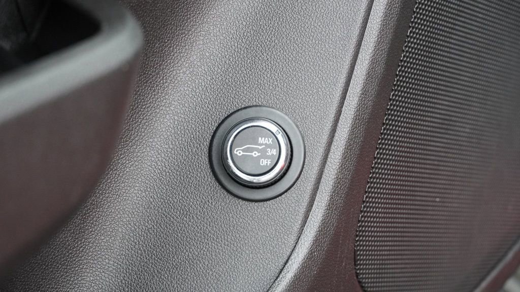 Used 2020 Chevrolet Blazer RS image 15