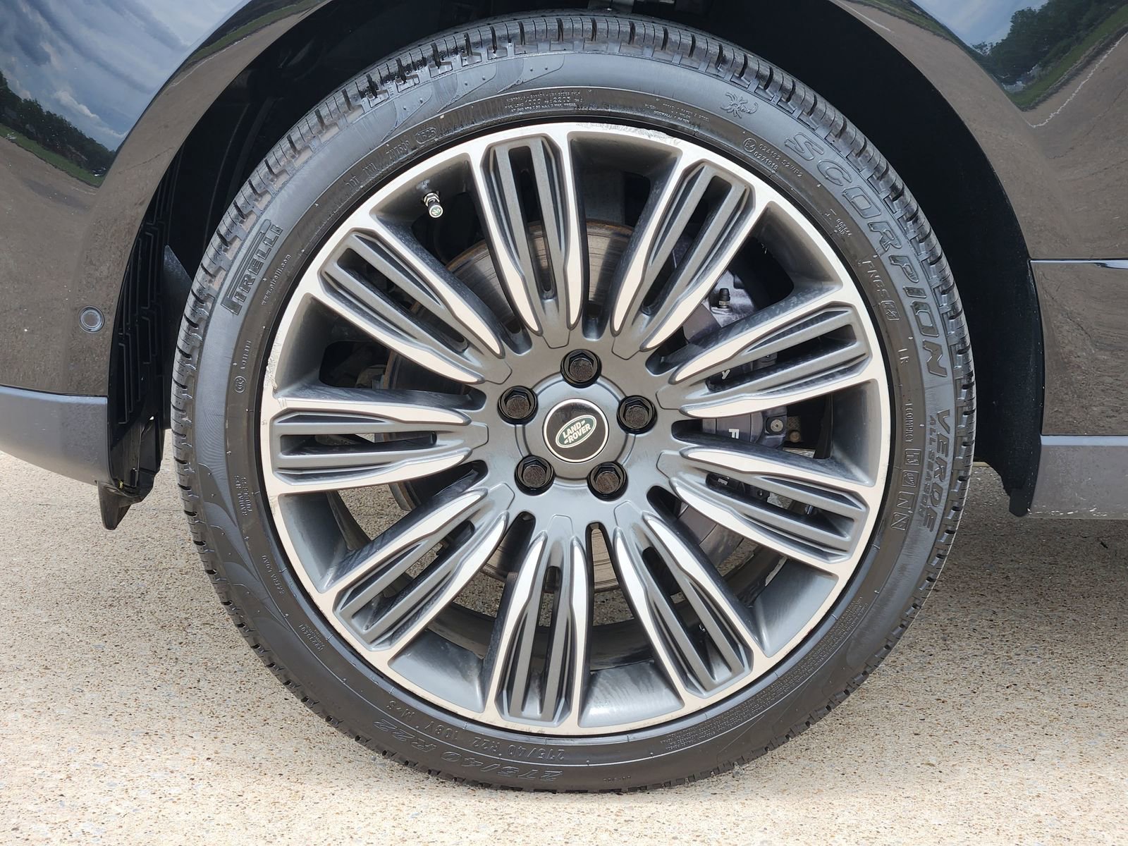Used 2019 Land Rover Range Rover Long Wheelbase Autobiography AWD/4WD image 20