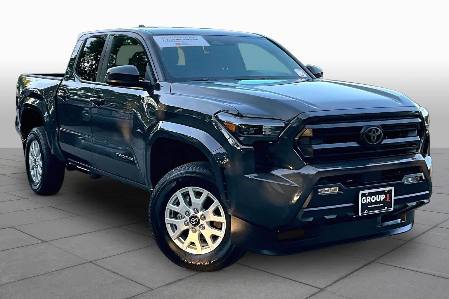 Certified 2024 Toyota Tacoma SR5 AWD/4WD image 3
