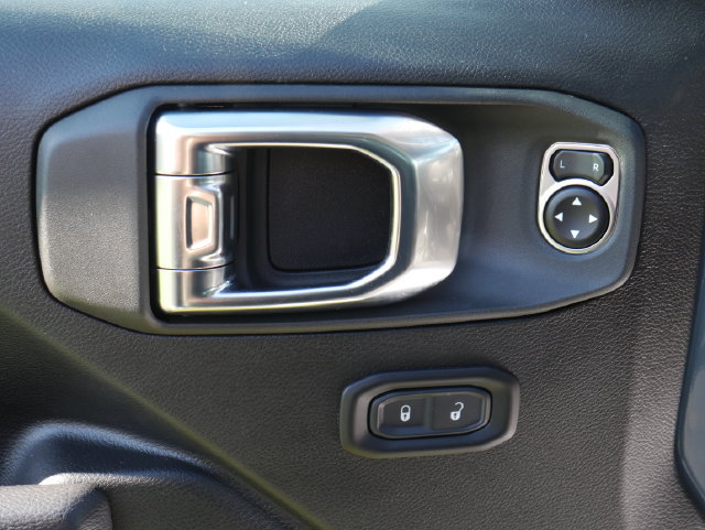 Used 2025 Jeep Wrangler Unlimited Sport S 4xe AWD/4WD image 12