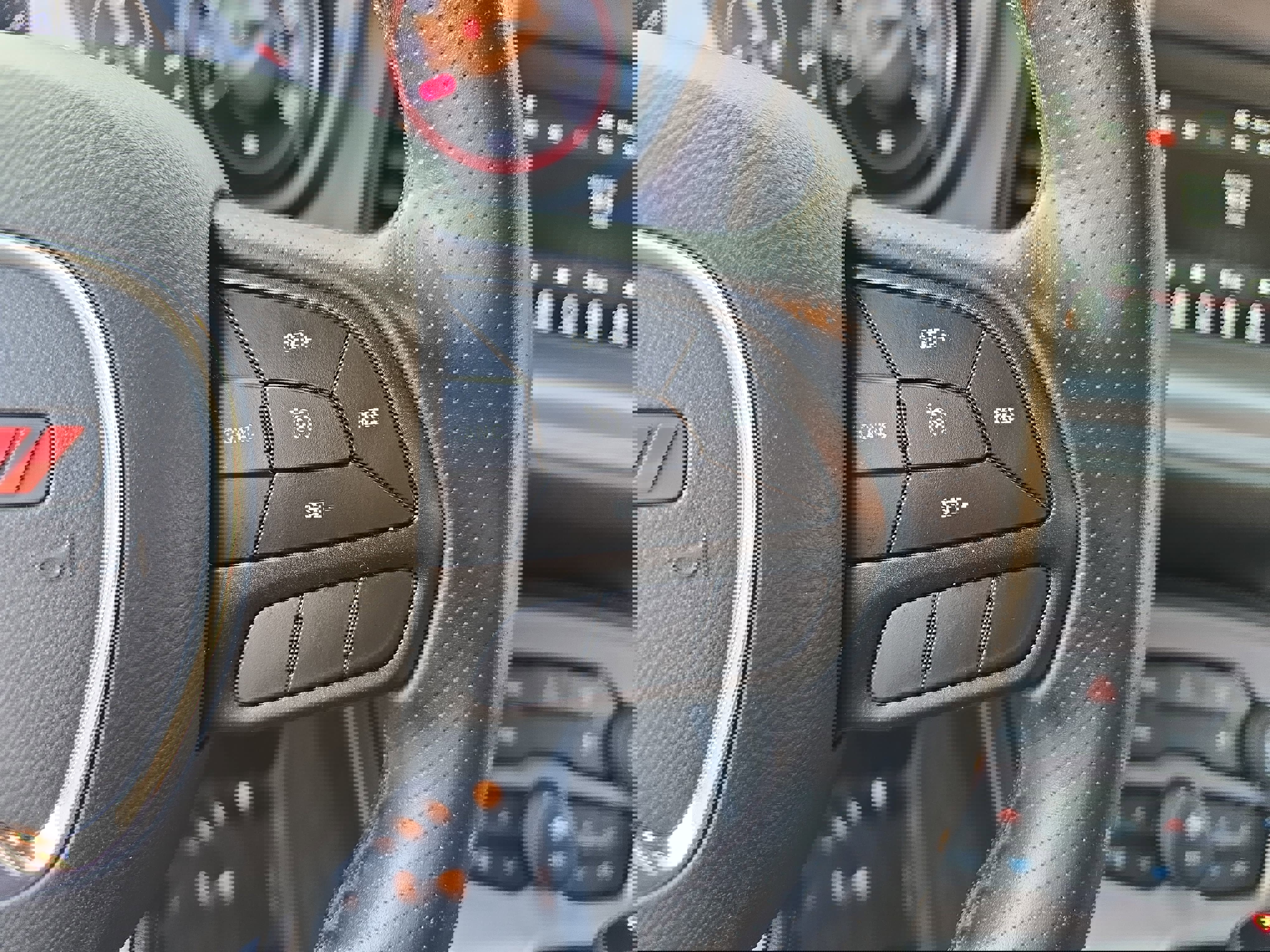 Used 2023 Dodge Challenger SXT w/ Blacktop Package image 17