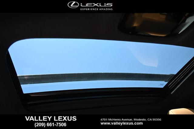 Used 2023 Lexus RX 350 Premium w/ Cold Area Package AWD/4WD image 6
