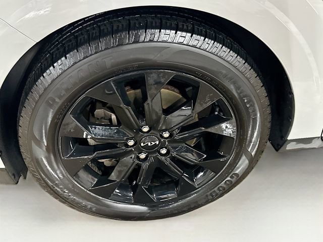 Used 2024 Kia Carnival SX Prestige FWD image 10
