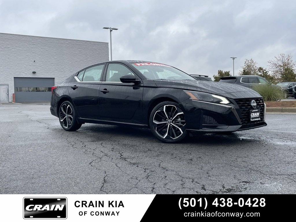 Used 2023 Nissan Altima 2.5 SR
