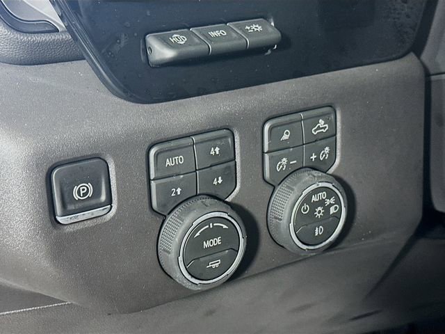 New 2026 Chevrolet Silverado 1500 ZR2 image 10