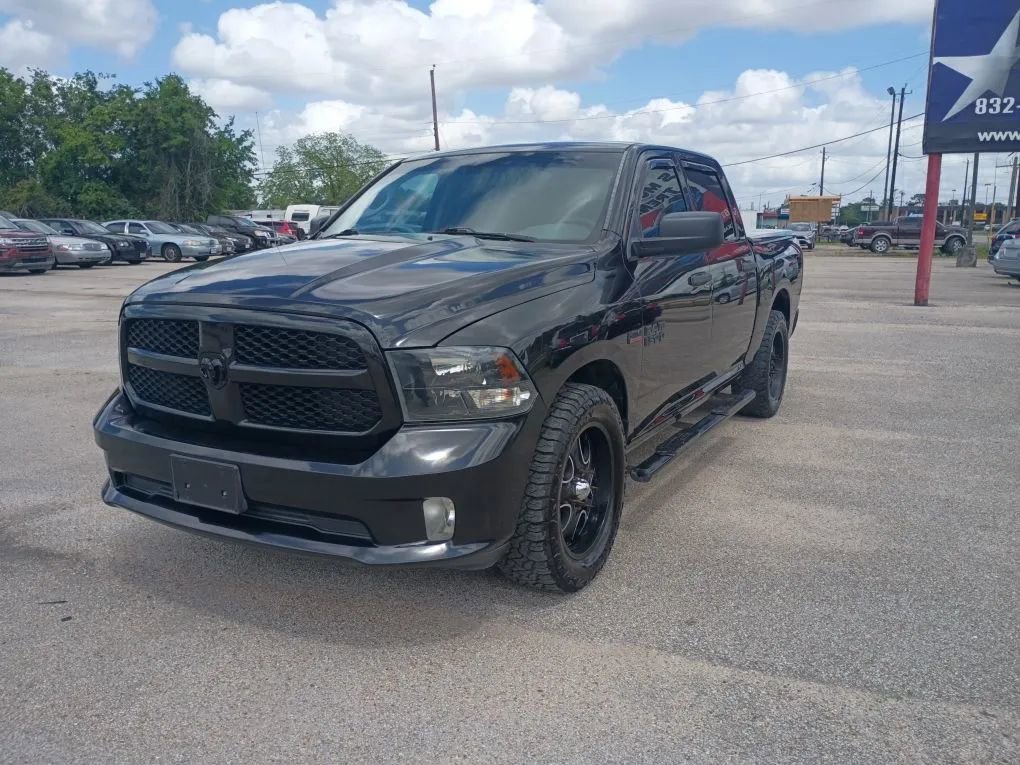 Used 2016 RAM 1500 Express w/ Black Ram 1500 Express Group RWD image 1
