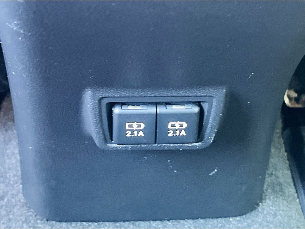 Used 2019 Lexus UX 200 F Sport w/ F Sport Premium Package FWD image 27