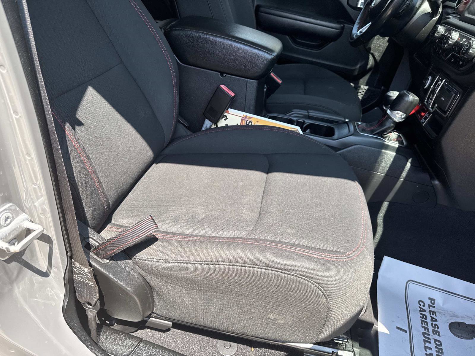 Certified 2021 Jeep Wrangler Unlimited Rubicon w/ Cold Weather Group image 11